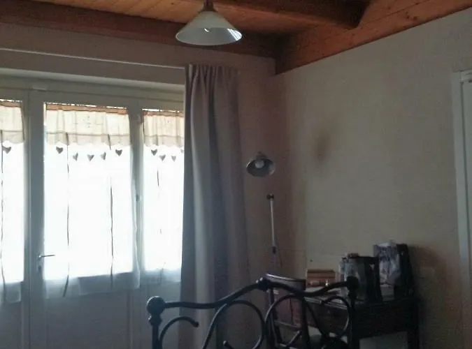 Casa Marvita 住宿加早餐酒店 库尼奥